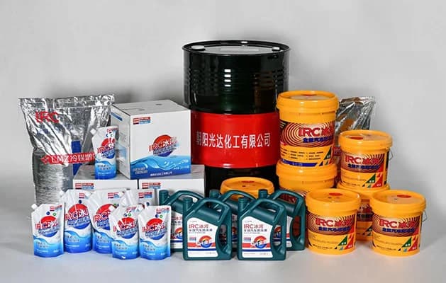 Glacier branded drums, pails and containers in a product-range display